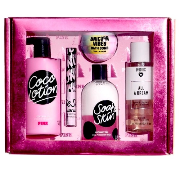 Victoria’s Secret PINK Ultimate Gift Box Set NIB